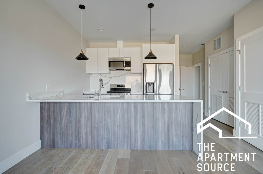 2342 W Adams St in Chicago, IL - Building Photo