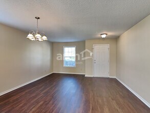 5537 Floating Leaf Dr in Indianapolis, IN - Building Photo - Building Photo