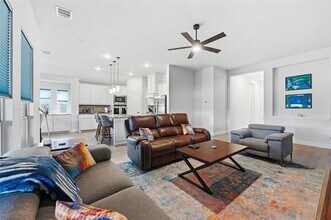 129 Fireberry Dr in Glenn Heights, TX - Building Photo - Building Photo