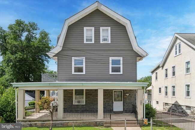 660 Loraine St in Ardmore, PA - Building Photo - Building Photo