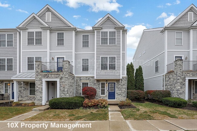 property at 1442 Bloomington Blvd