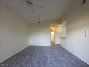 4133 Bellasol Cir in Ft. Myers, FL - Building Photo - Building Photo