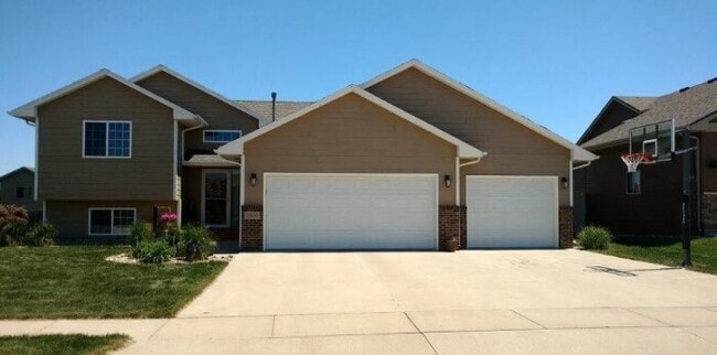 property at 5300 S Sirocco Ave