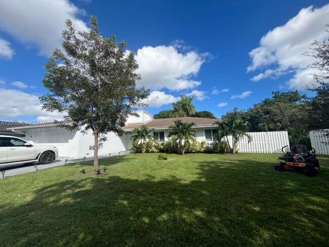 property at 11121 SW 110th Rd
