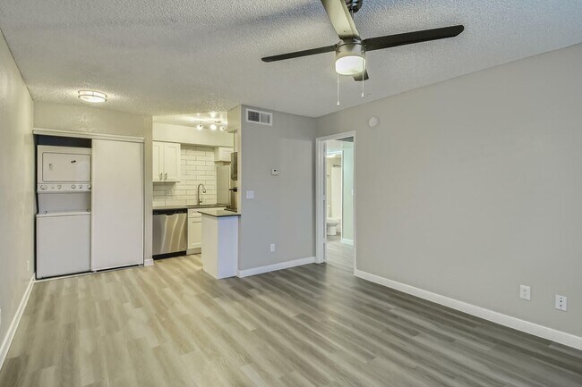 Rise North Ridge in Glendale, AZ - Building Photo - Building Photo