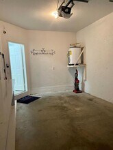 3604 Sonoma Dr in Riviera Beach, FL - Foto de edificio - Building Photo