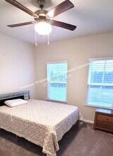 1078 Adair Ave in Valencia, PA - Building Photo - Building Photo