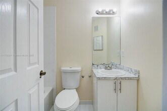 2205 SE 23rd Rd in Homestead, FL - Building Photo - Building Photo