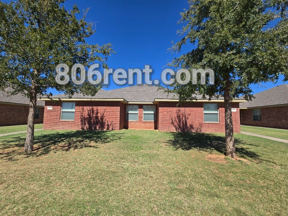 6122 79th St-Unit -B in Lubbock, TX - Building Photo