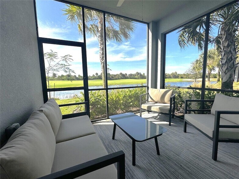 14061 Heritage Landing Blvd, Unit 418 in Punta Gorda, FL - Building Photo