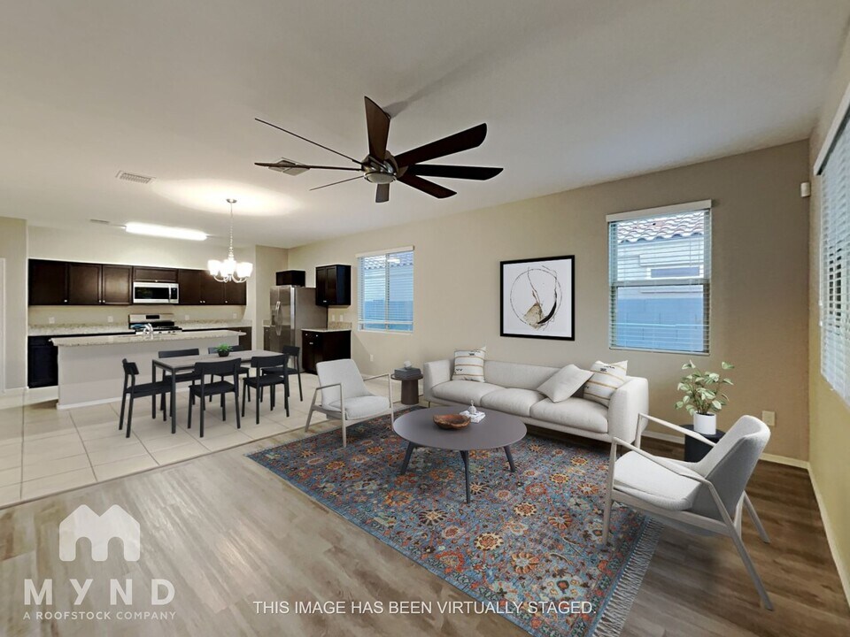 29761 W Columbus Ave in Buckeye, AZ - Building Photo