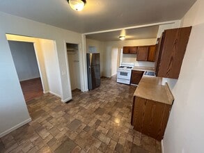 13072 High St, Unit 1 in South Rockwood, MI - Building Photo - Building Photo