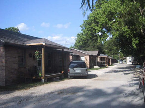 9816 Fulton St in Houston, TX - Building Photo - Building Photo