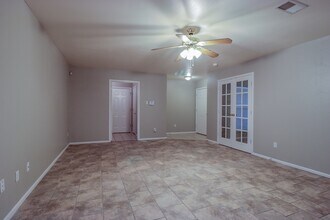 3417 49th St in Lubbock, TX - Building Photo - Building Photo