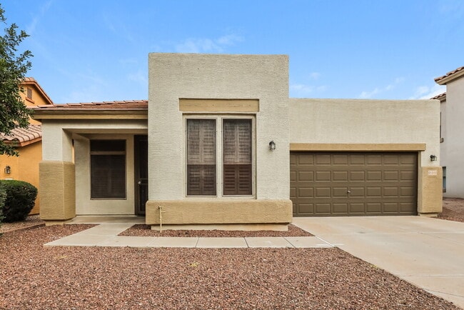 property at 2650 E Wildhorse Pl
