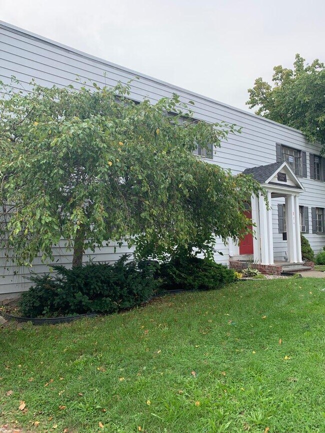 874 Riverside Dr Apartments and Nearby Johnson City Apartments For Rent