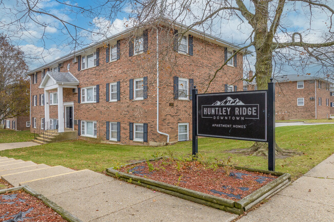 Decatur Flats Apartments in Decatur, IL - Building Photo - Building Photo