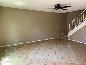 860 E Brown Rd in Mesa, AZ - Building Photo - Building Photo
