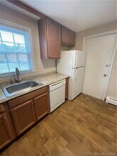 7 Grandview Dr in Farmington, CT - Building Photo - Building Photo