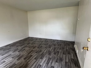 3390 Ridgemont Ave in Memphis, TN - Building Photo - Building Photo