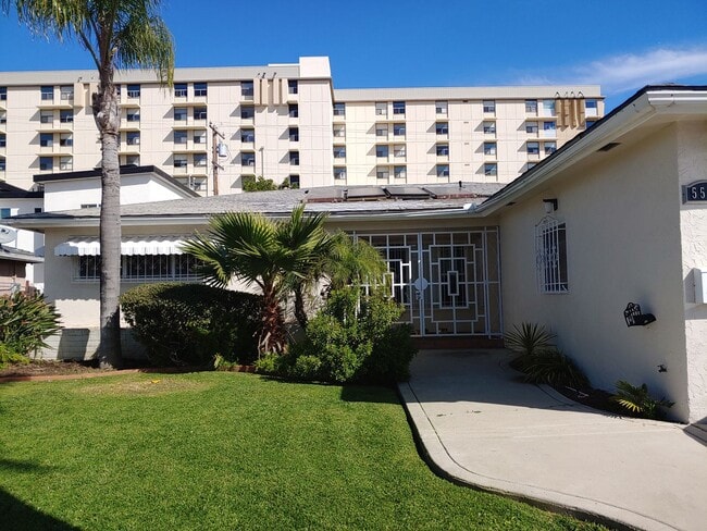 property at 5556 Mary Ln Dr