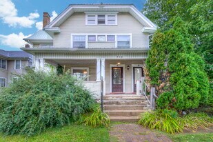 712 W 28th St, Unit 1 in Minneapolis, MN - Building Photo