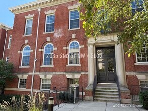 2035 2nd St NW in Washington, DC - Building Photo - Building Photo