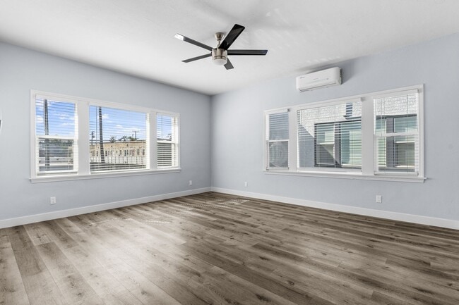 1711 E Appleton St in Long Beach, CA - Building Photo - Building Photo