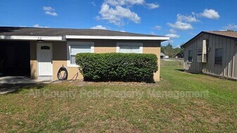 712 Bryon Ct in Lakeland, FL - Building Photo