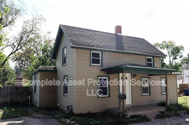 property at 105 Norton St