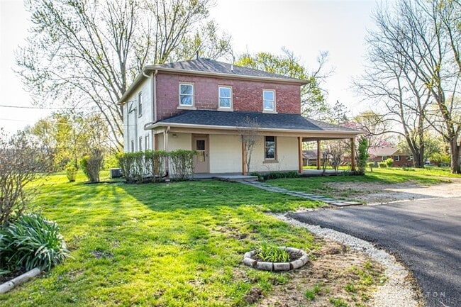 property at 117 Montgomery Ave
