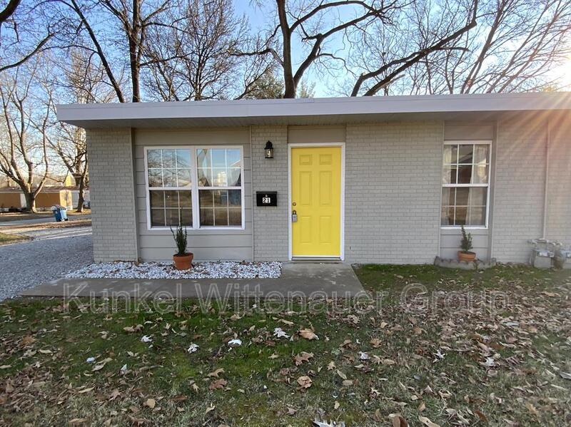 21 Gundlach Pl in Swansea, IL - Building Photo