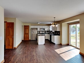 7911 Butterfield Ln in Canal Winchester, OH - Building Photo - Building Photo