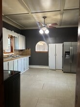 1204 E Academy St in Paris, AR - Building Photo - Building Photo