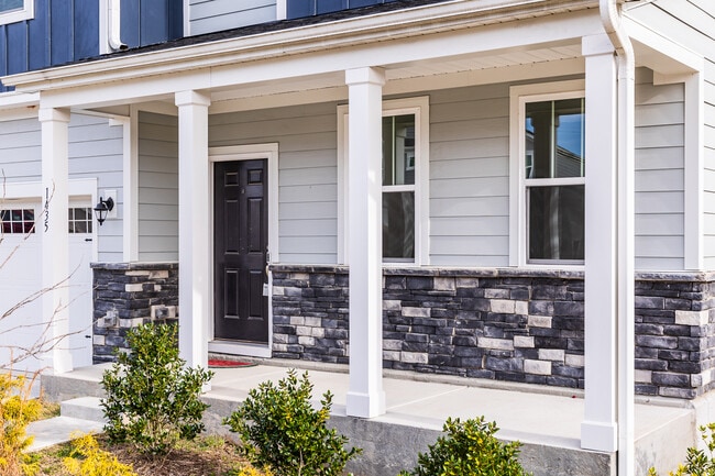 1435 Tinos Overlook Way in Apex, NC - Building Photo - Building Photo