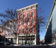 1427 Main St Apartments