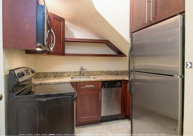 99 E Brookline St, Unit 2 in Boston, MA - Building Photo - Building Photo