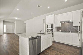 120 Riverhill Dr in Georgetown, TX - Building Photo - Building Photo