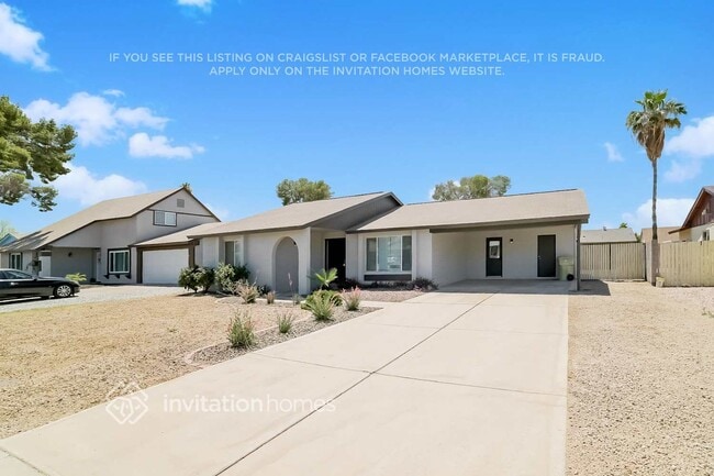 property at 6433 W Sunnyslope Ln