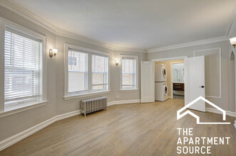 1352 W Carmen Ave, Unit 2S in Chicago, IL - Building Photo - Building Photo