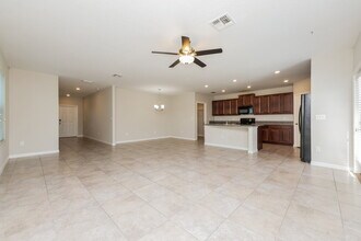 13903 Arbor Pines Dr in Riverview, FL - Foto de edificio - Building Photo