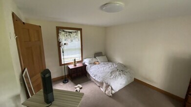 279 Mast Rd in Durham, NH - Building Photo - Building Photo