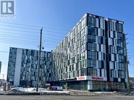 1900 Simcoe St N in Oshawa, ON - Building Photo