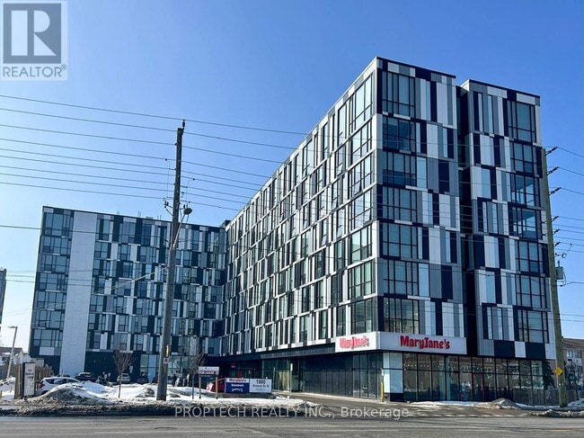 property at 1900 Simcoe St N