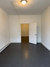 269 W Cottage Pl in York, PA - Building Photo - Building Photo