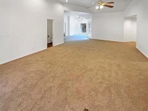 11708 Hollyrock Dr in Yukon, OK - Building Photo - Building Photo