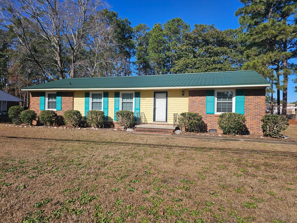 4202 Coventry Rd in Fayetteville, NC - Building Photo