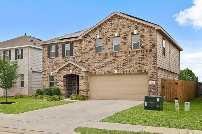 property at 4826 Hickory Deer Ln