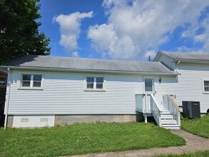 208 E Main St in Thurmont, MD - Building Photo - Building Photo