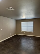 4104 Maple Dr in Sand Springs, OK - Building Photo - Building Photo